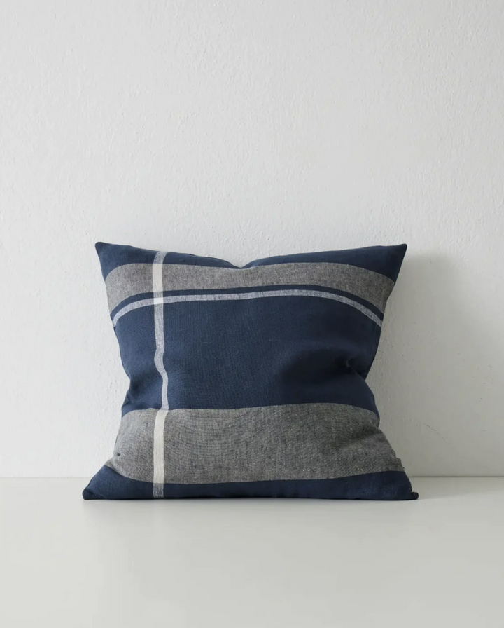Dante Cushion