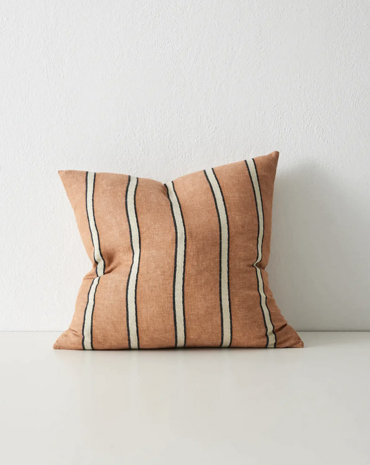 Vinnie Cushion