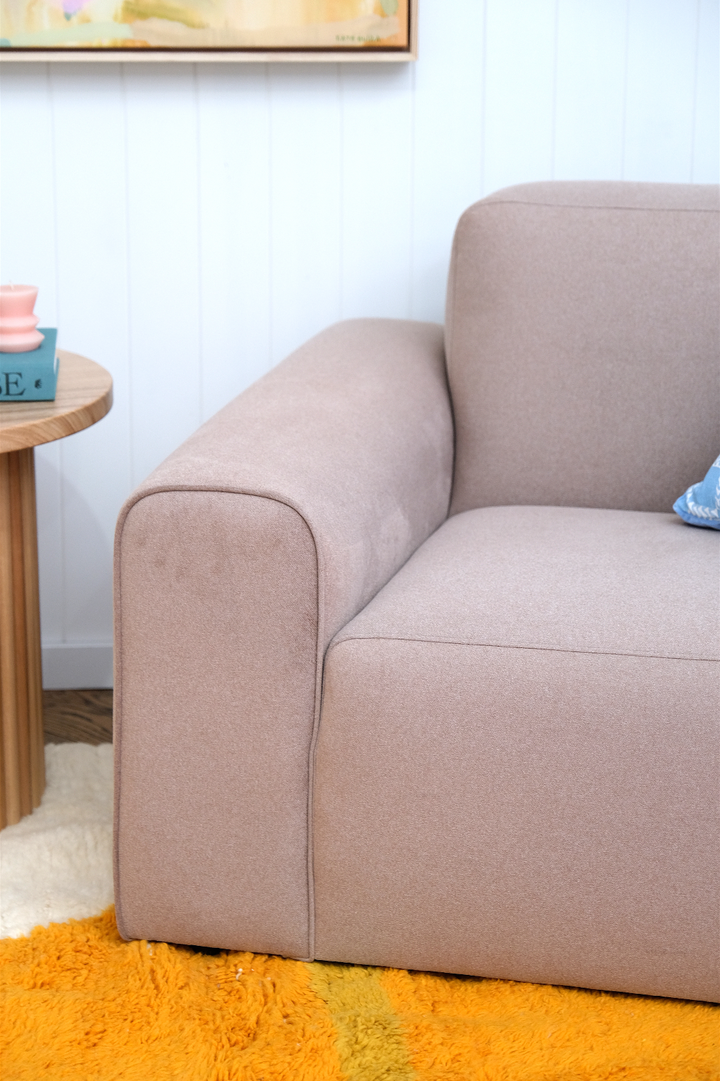 Juliet Sofa