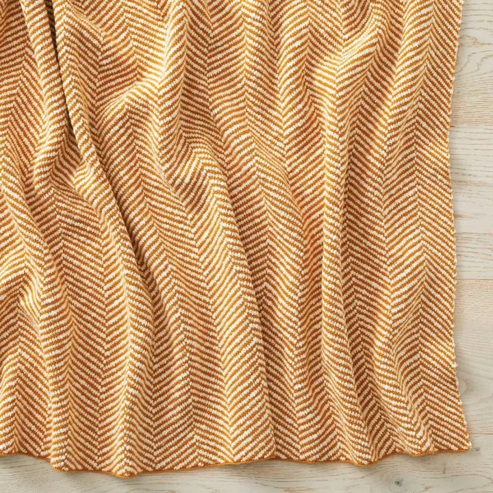 Solano Throw - Amber