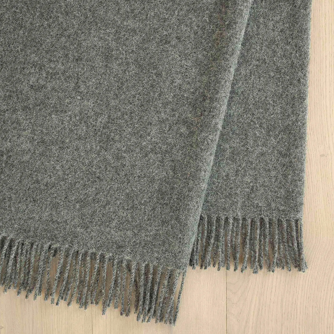 Nevis Throw - Charcoal